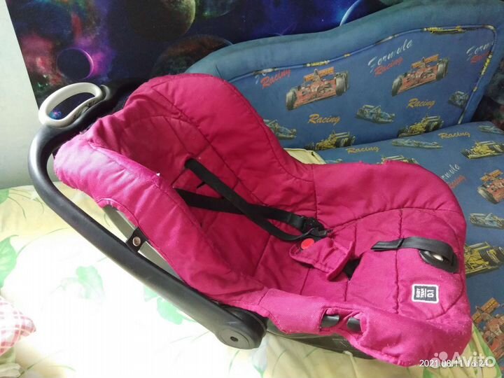 Детское автокресло (люлька) от 0 мес