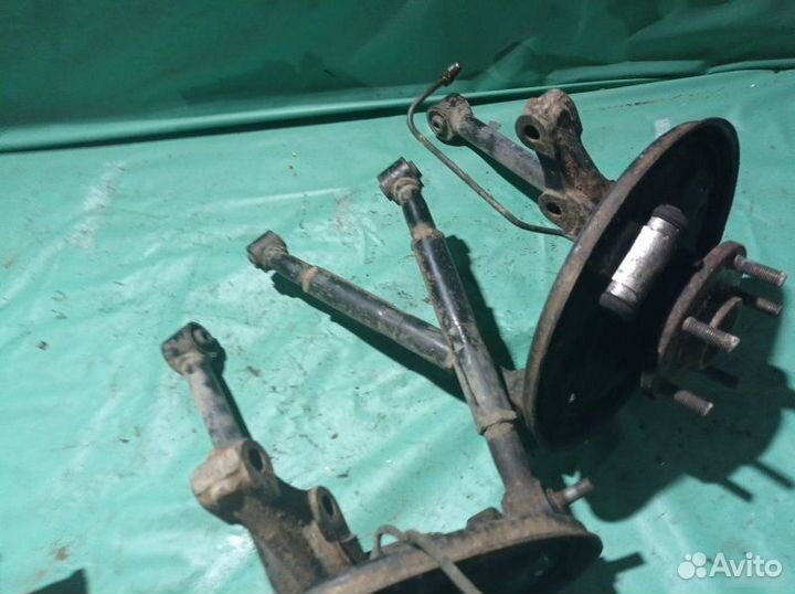 Ступицы задние Land Rover Freelander