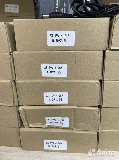 Адаптер зарядного устройства на ноутбук asus