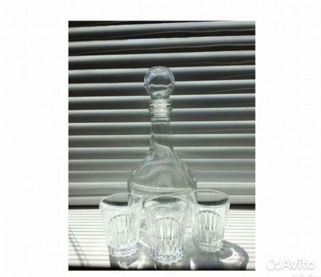 Графин 500 мл с 3 рюмками. Стекло
