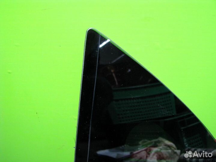 Стекло багажника toyota, daihatsu M100A,M100S,M101