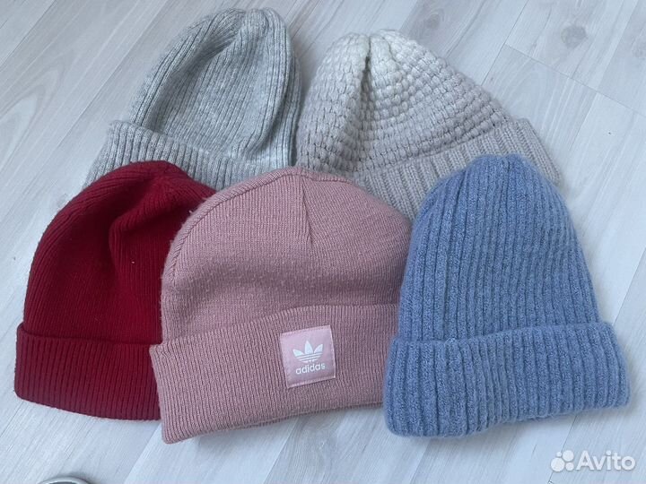 Шапки женские