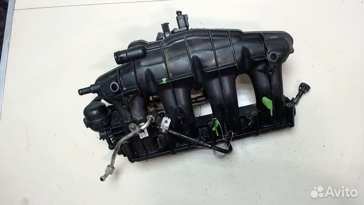 Коллектор впускной Volkswagen Tiguan, 2013