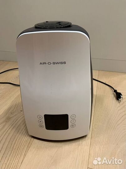 Увлажнитель воздуха boneco Air-O-Swiss U650
