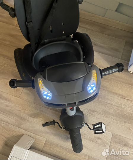 Детский велосипед с родительской ручкой