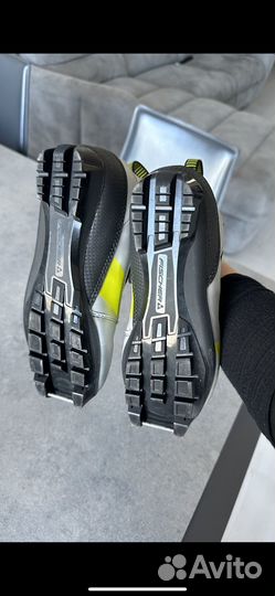 Лыжные ботинки детские 36