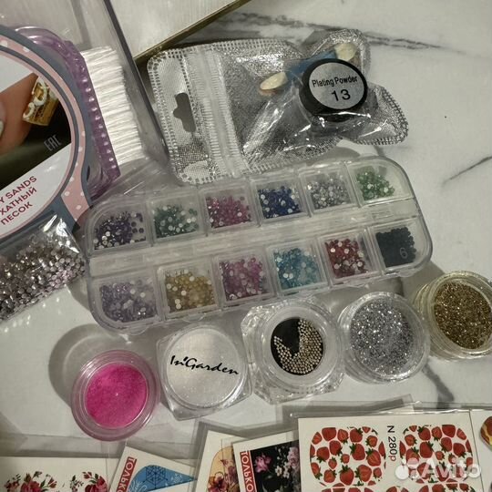 Маникюр Стразы Втирка Наклейки для маникюра