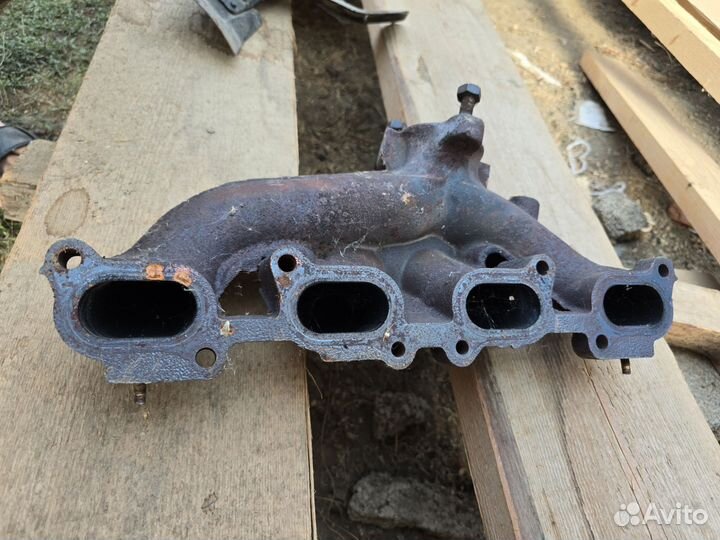 Колектор выпускной змз 409