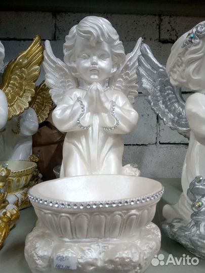 Ангел молящийся