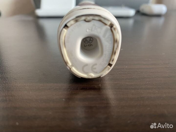 Зубная щетка oral b genius x 20000N на запчасти