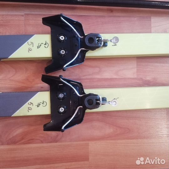 Беговые лыжи