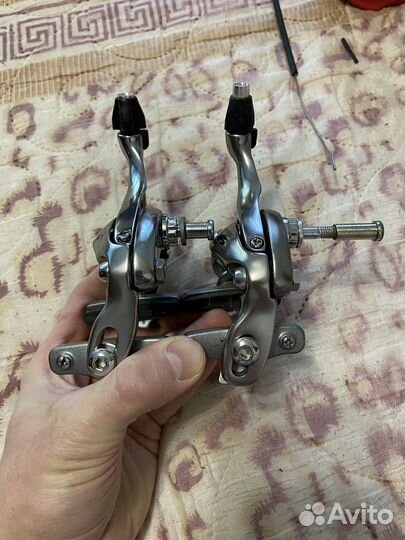 Тормоза shimano 105