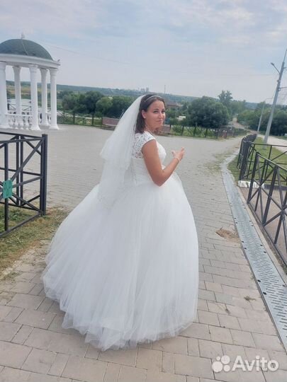 Свадебное платье 46-50