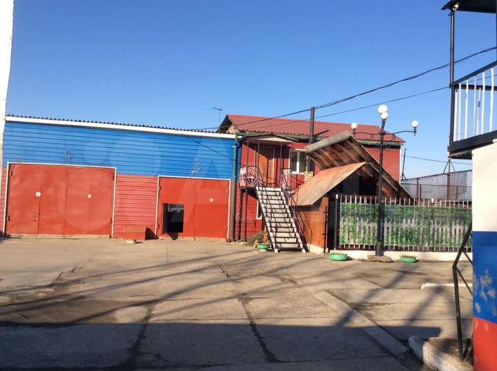 Дом 240 м² на участке 50 сот.