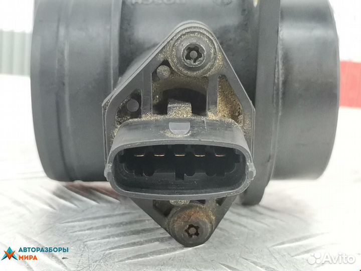 Расходомер воздуха Fiat Stilo 2005 46811122