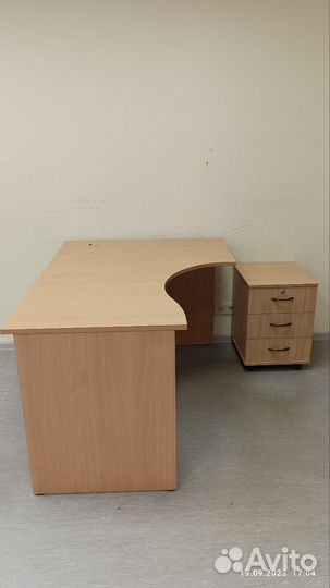 Тумба выкатная