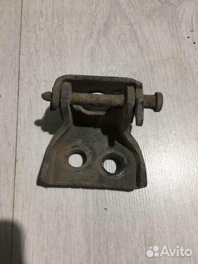 Петля двери peugeot 307 1.6 ат хетчбек