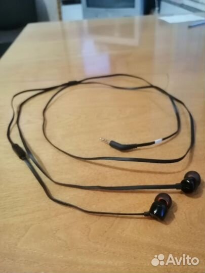 Наушники