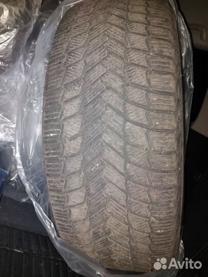 Michelin Agilis Plus 285/60 R18