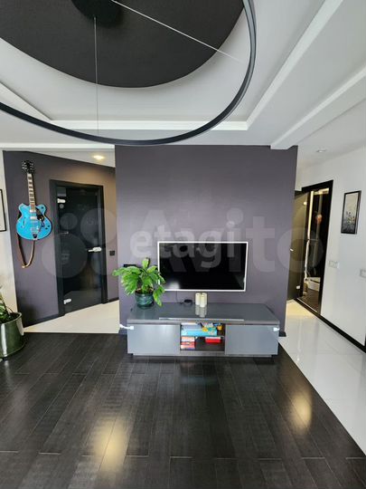 2-к. квартира, 56 м², 12/16 эт.