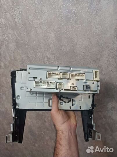 Монитор от Камри 3,5