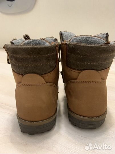 Ботинки демисезонные 24