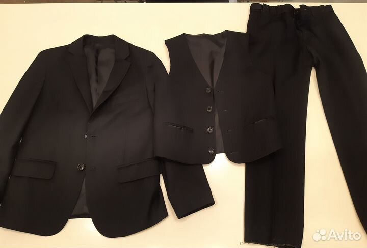 Костюм тройка для мальчика 122 128