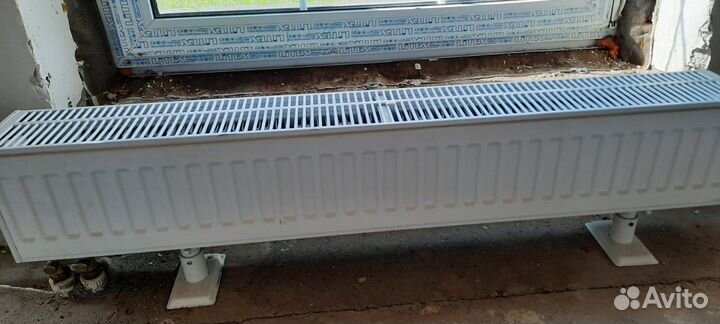 Продаю радиатор напольный