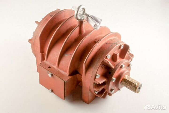 Насос вакуумный левого вращения ко-522А.02.01.100