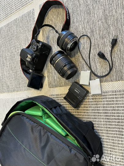 Зеркальный фотоаппарат canon 700d и 2 обьектива