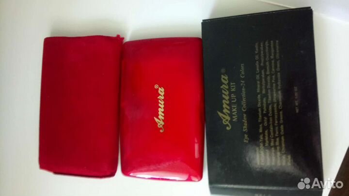 Тени для век