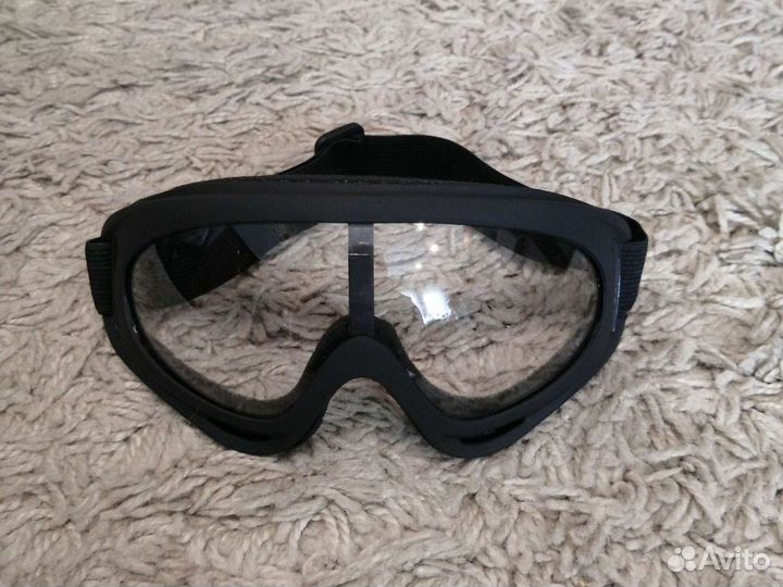 Горнолыжные очки