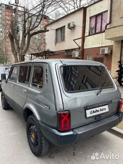 LADA 4x4 (Нива) 1.7 МТ, 2009, 100 000 км