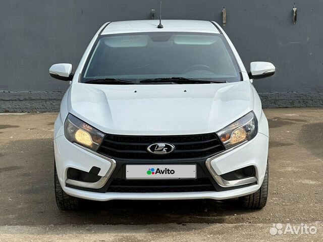 LADA Vesta 1.6 МТ, 2019, 132 000 км