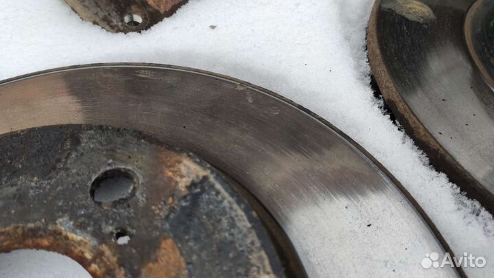 Передние тормоза в сборе Toyota Camry/Solara и т.д