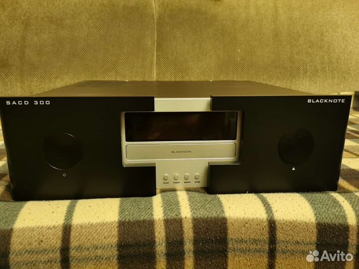 Проигрыватель CD и sacd ламповый Blacknote