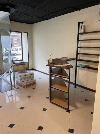 Торговое помещение, 76 м²