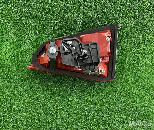 Фонарь левый Audi A4