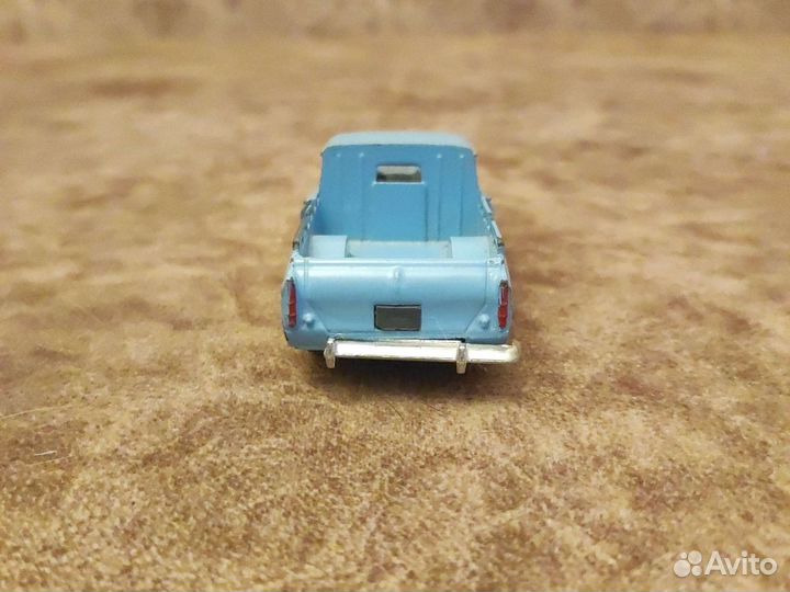 Москвич pickup 1:43