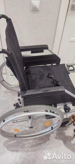 Инвалидная коляска