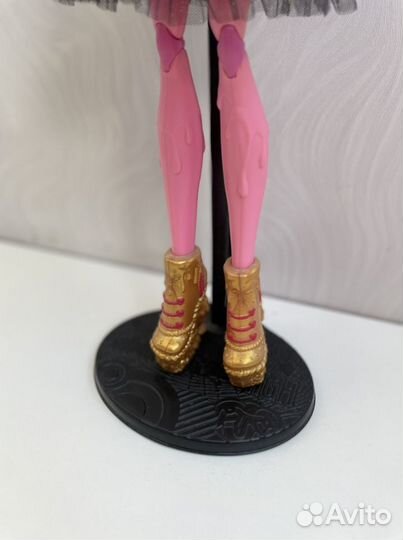 Кукла Монстер Хай Гулиопа Джеллингтон