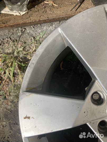 Литой диск r17 5-112 skoda