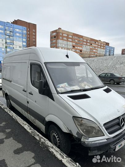 Mercedes-Benz Sprinter 2.2 МТ, 2011, битый, 384 923 км