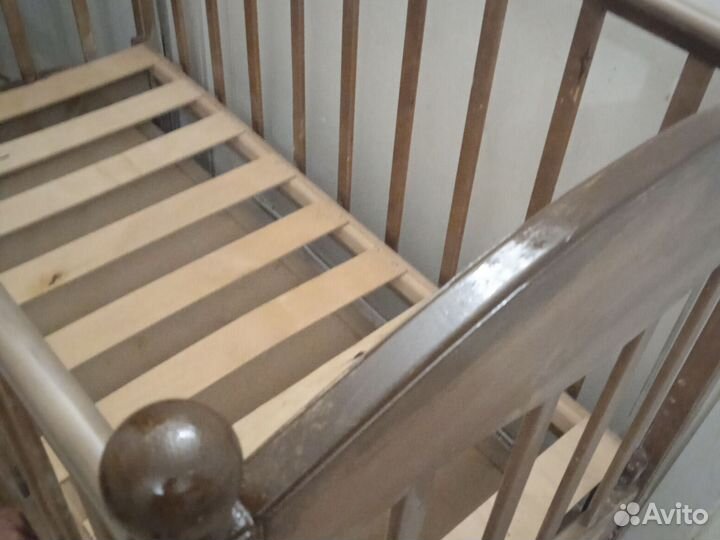 Детская кровать с люлькой и матрасом