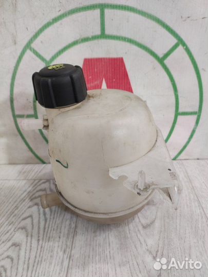 Бачок расширительный Renault Sandero BS K7J 2009