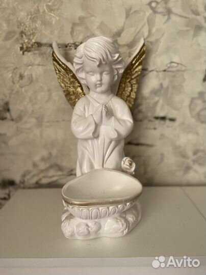 Статуя ангела