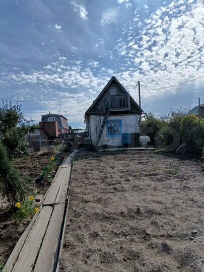 Дача 20 м² на участке 9,6 сот.