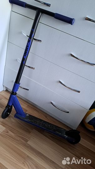 Трюковой самокат