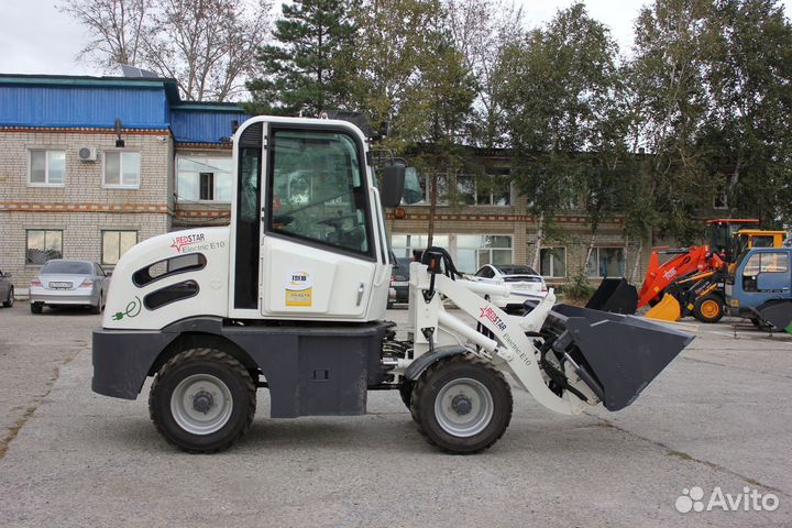 Фронтальный погрузчик Redstar E10, 2023