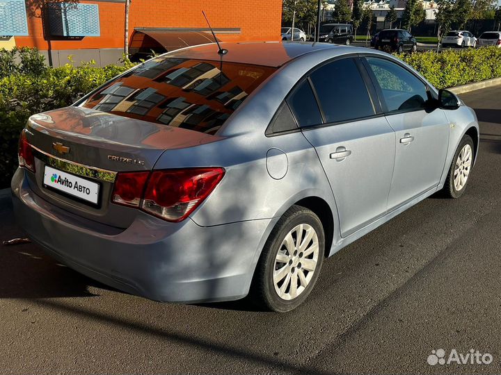 Chevrolet Cruze 1.6 AT, 2010, 158 000 км